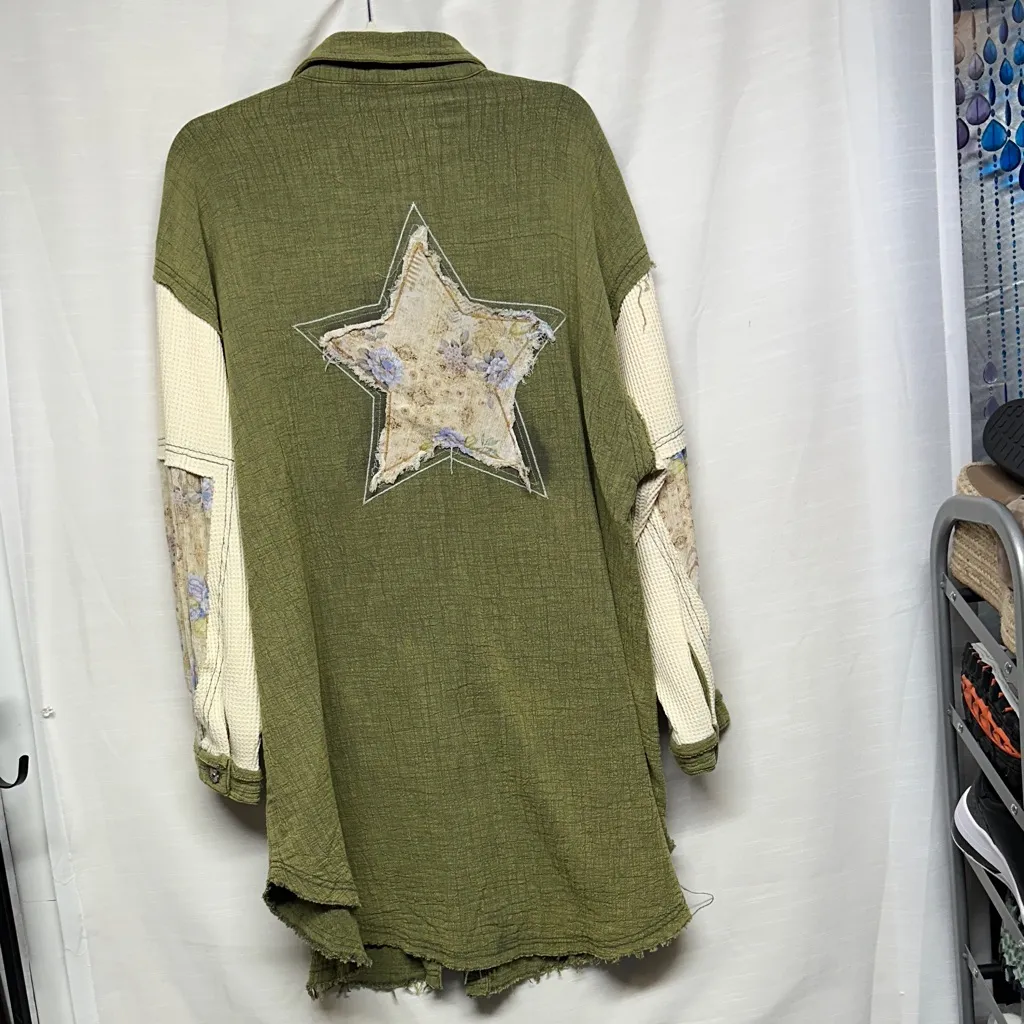 POLOversized  Olive Button-Up Shabby Chic Shirt /Jacket with Peace Sign - Image 5