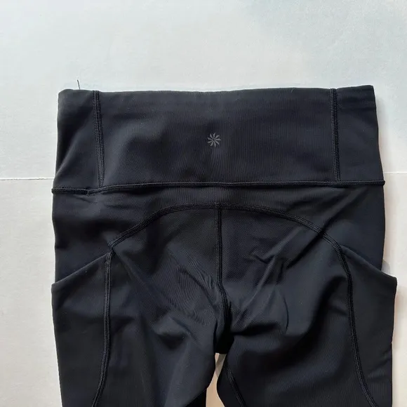 Athleta Black Crop Leggings With Pockets  - Size‎ S. - Image 4