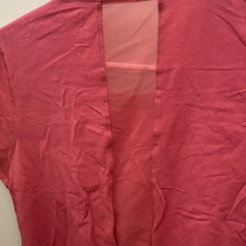 FINAL MARKDOWN Ladies tasc tee medium - Image 3