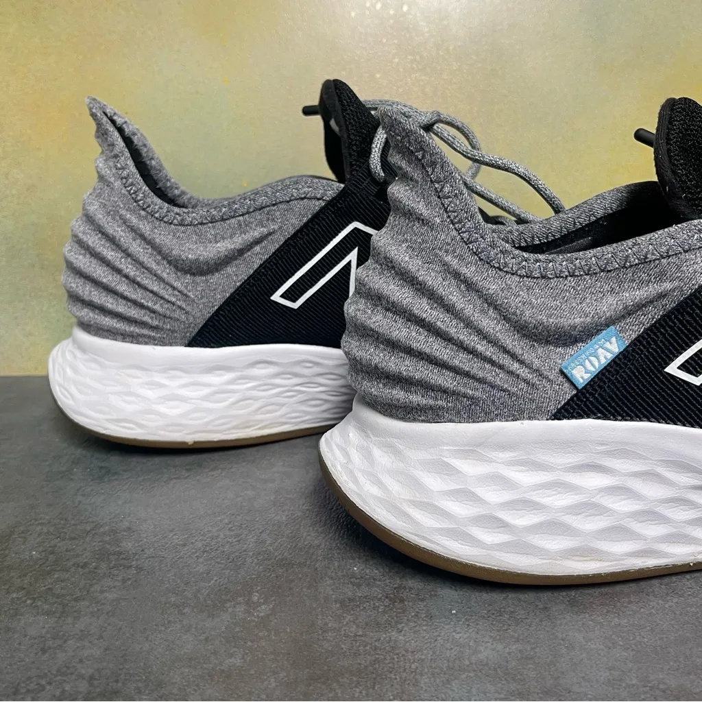 New Balance Fresh Foam Roav Tee Shirt Black/Gray Women's Sneakers Size 11B - Image 16
