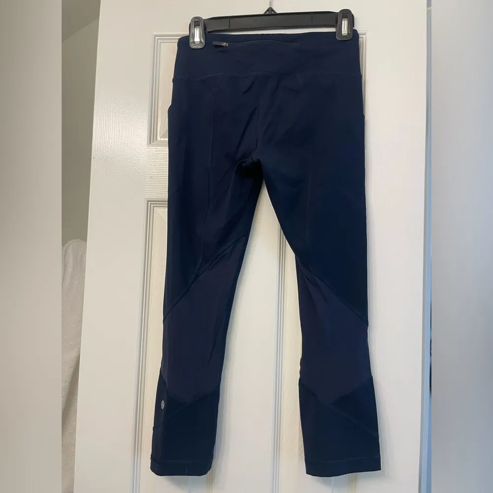 Lululemon Pace Rival High-Rise Crop 22" in True Navy - Image 9