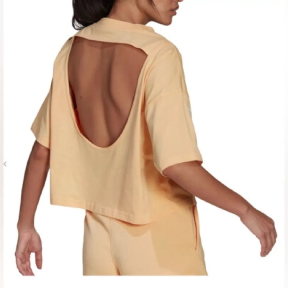 ADIDAS Hyperglam Boxy Cutout Vented Athletic Short Sleeve Shirt Small amber - Image 5