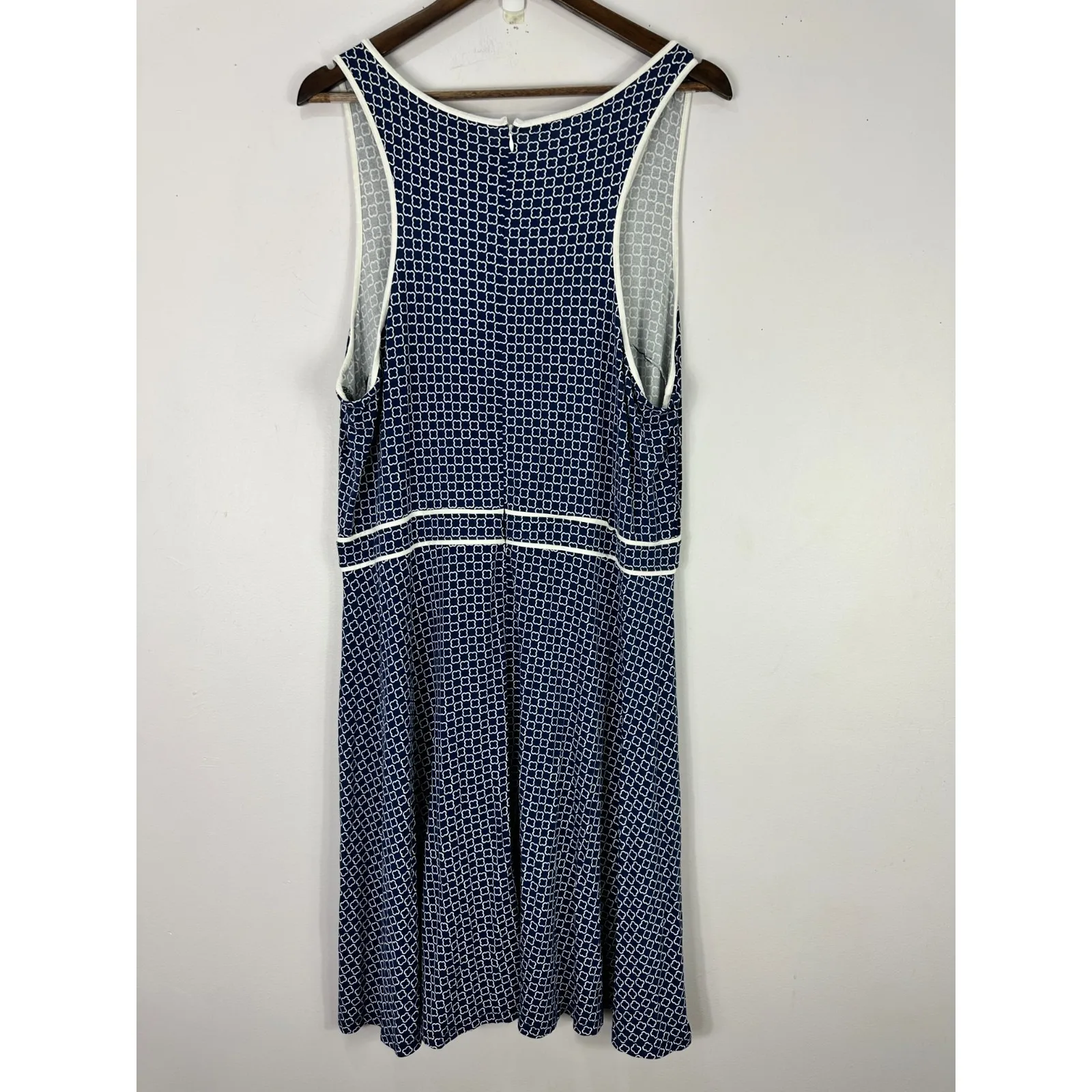 Ann Taylor Dress XXL Navy Geometric Fit Flare Preppy Quiet Luxury Coastal Chic - Image 3