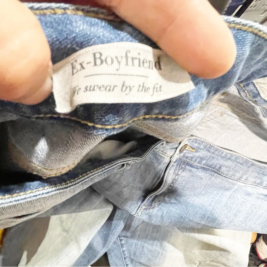 Torrid‎ Plus Size Ex Boyfriend Light Washed Relaxed Fit Jeans Size 24 - Image 5