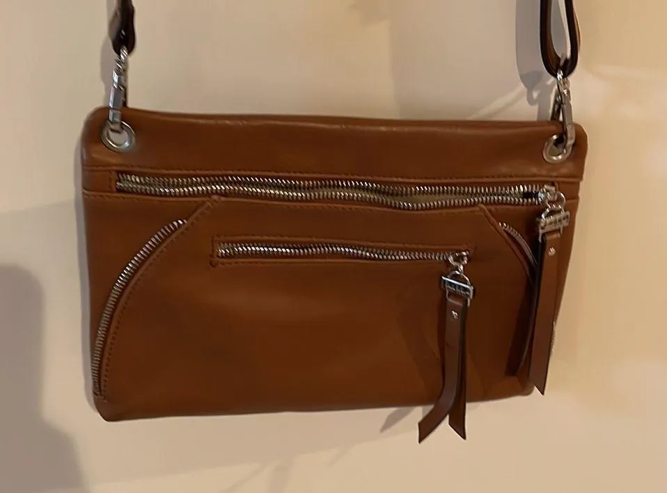 Nicole Miller brown crossbody pocketbook - Image 2