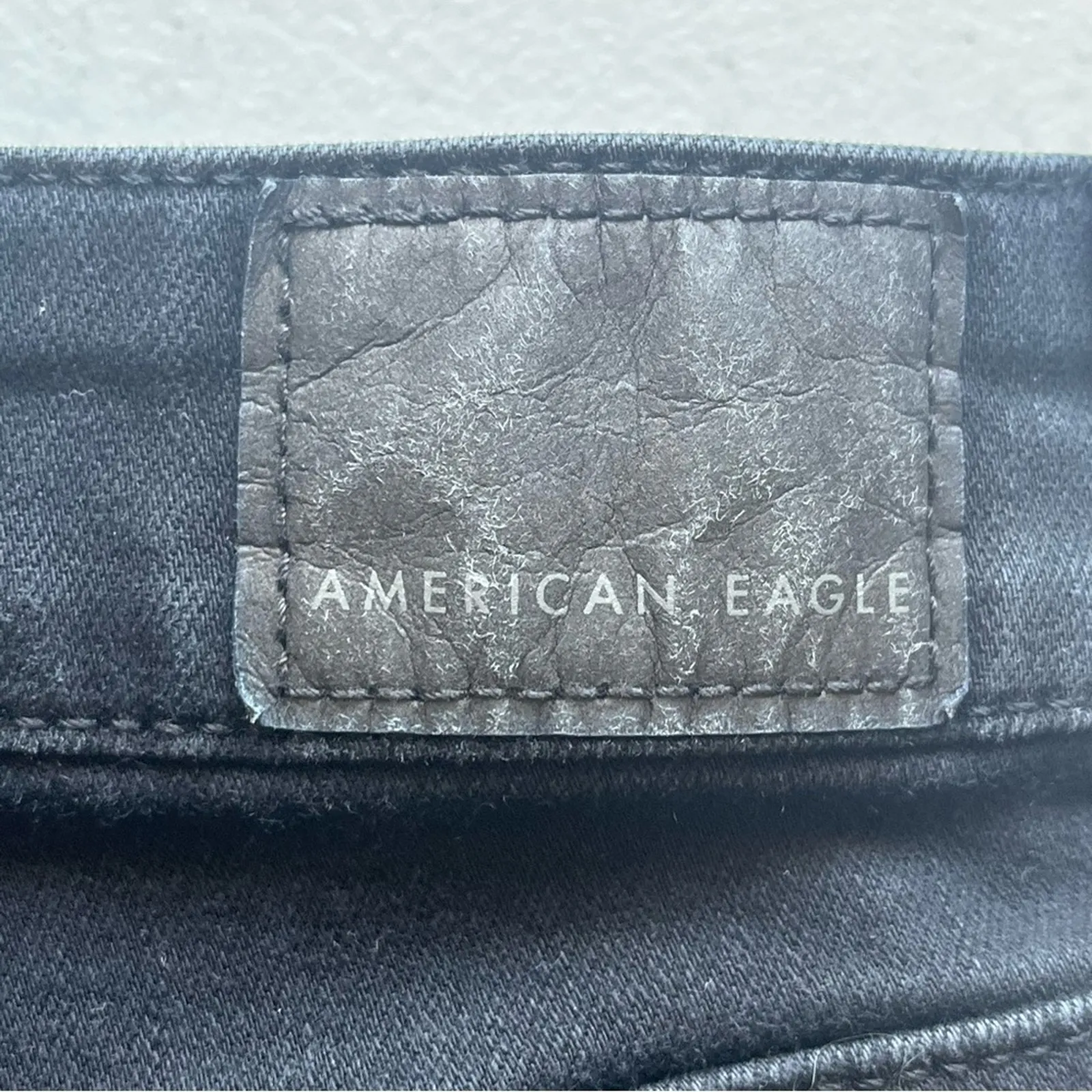 American Eagle Black Distressed NE(X)T Level Stretch Jegging Size 4 - Image 7