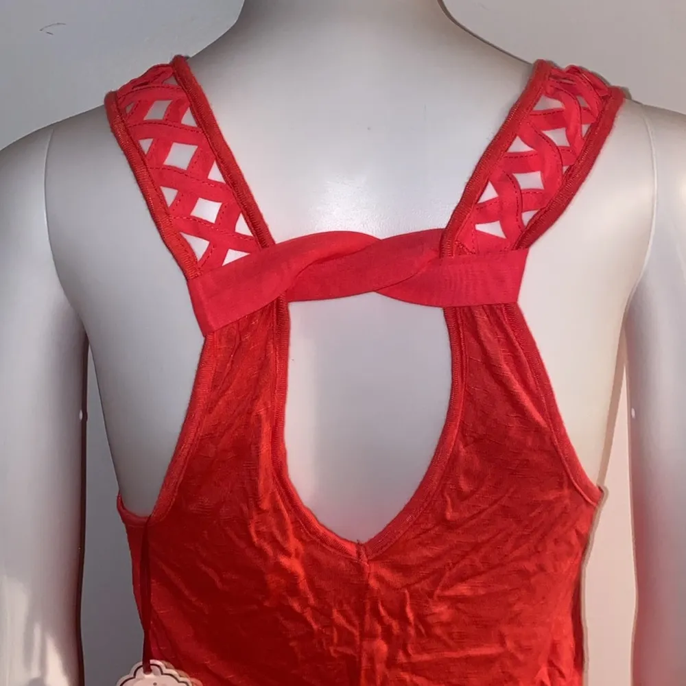 NWT Flowy Tank Top with Cut Out Straps - Image 4