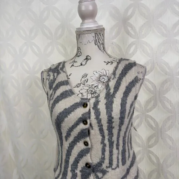 Free People Easton Animal Print‎ Cozy Soft Crop Button Vest Size XS NWOT - Image 11
