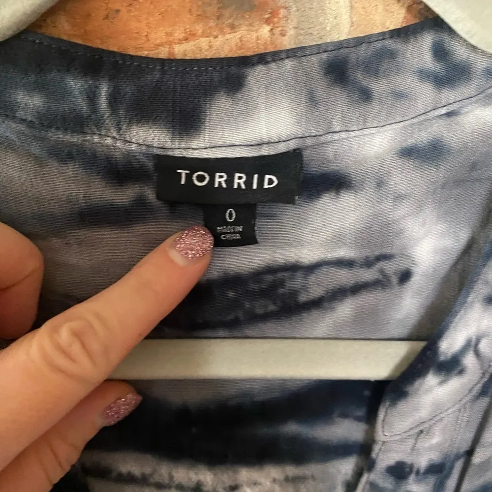 Torrid tank - Image 4