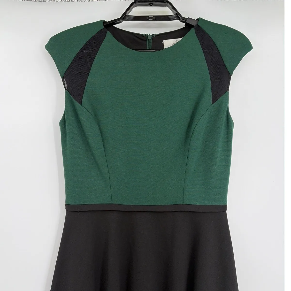 Belle Badgley Mischka Colorblock Dress Sz 2 Preppy Corpcore Quiet Luxury Mesh - Image 2