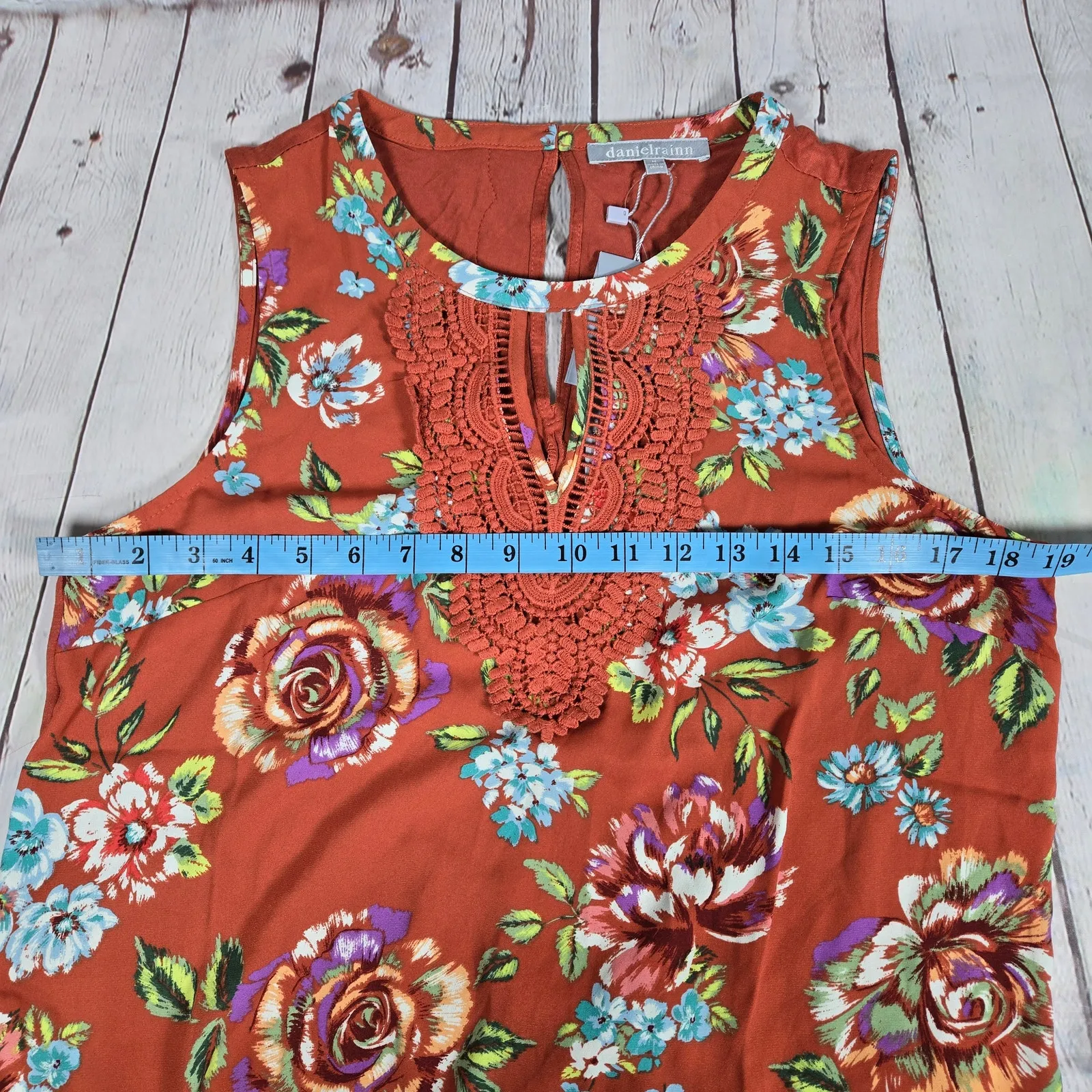 Daniel Rainn‎ Floral Burnt Orange Crochet Lace Detail Sleeveless Blouse M NWT - Image 6