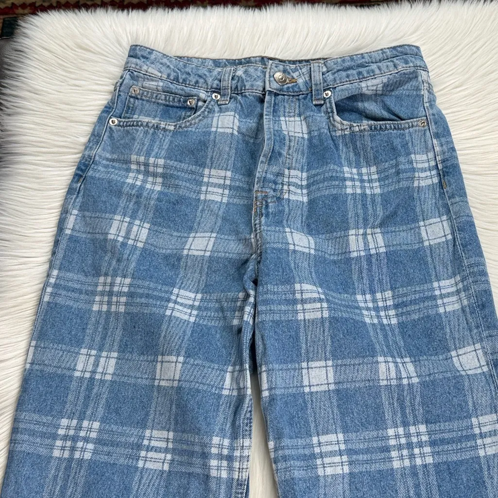 H&M Blue Plaid Split Hem Straight Leg Jeans - Image 3