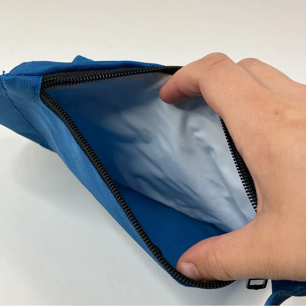 Vintage Dannon Water Blue Belt Bag Fanny Pack NEW - Image 6