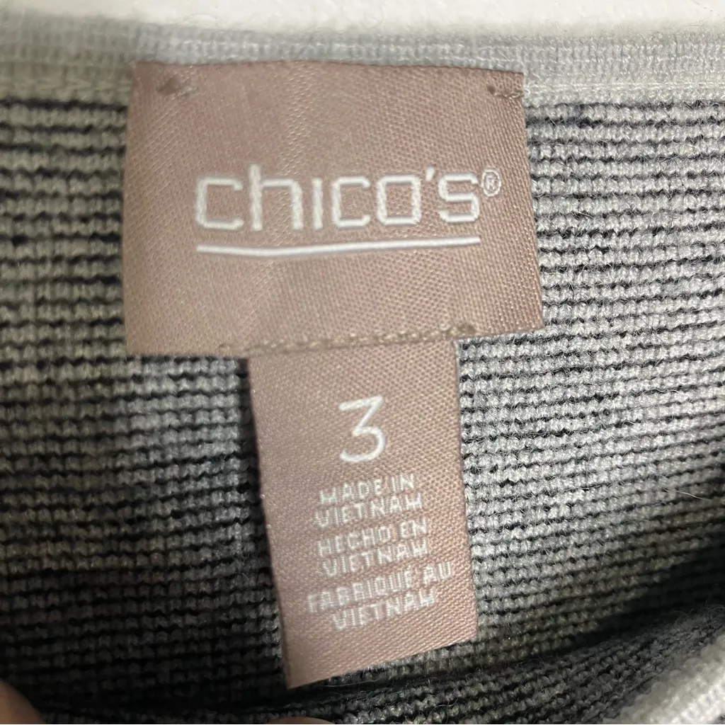 Chico’s color block pullover sweater floral print gray women’s‎ size 3 (XL/16) - Image 2
