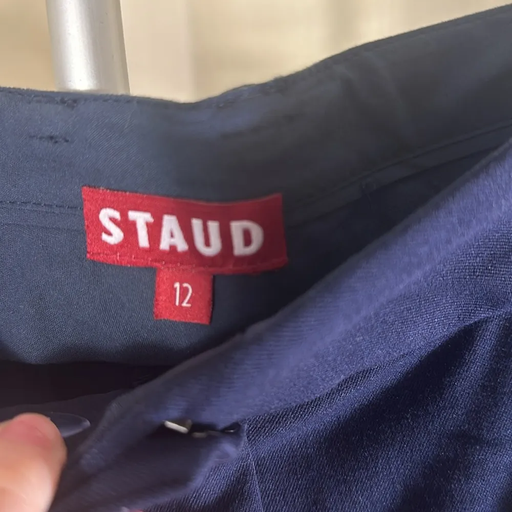 STAUD
Luisa pleated twill shorts size 12 - Image 7