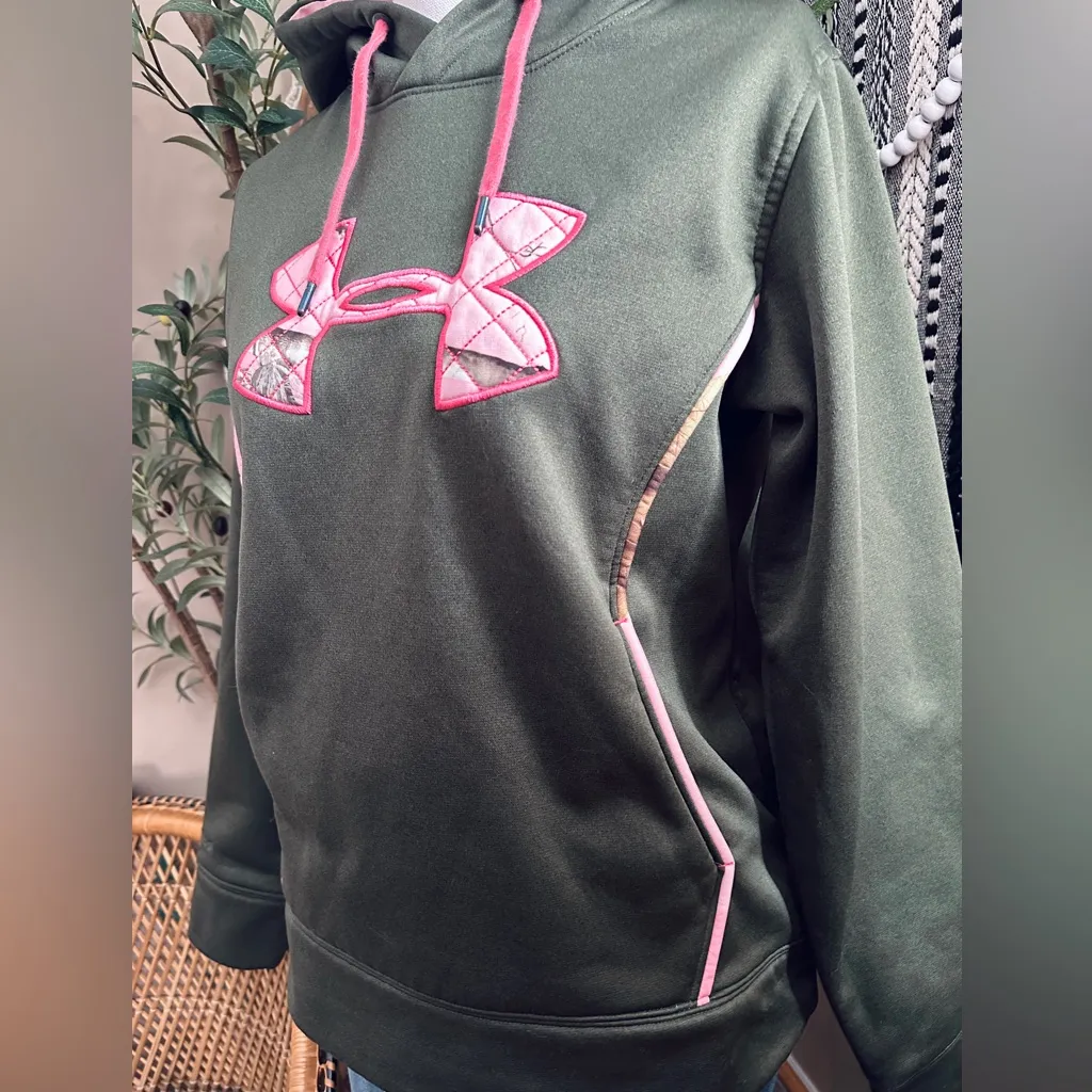 Under Armour Storm Women’s Hoodie Green Pink Camo Logo Sweatshirt - Image 4