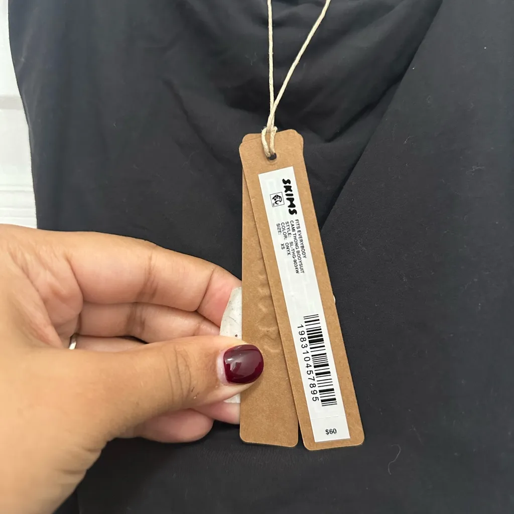 SKIMS Fits Everybody Cami Thong Bodysuit - Image 4