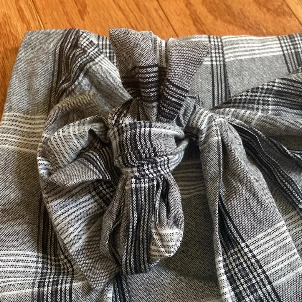 fab’rik Gingham Front Bow Skirt Size Small - Image 2