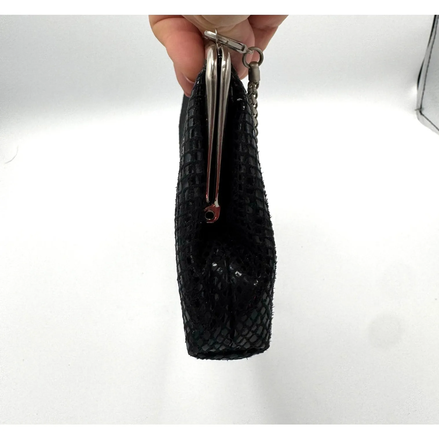 Y2K Kenneth Cole Reaction Black Textured Clutch w/  removable Silver Chain Strap - Image 7