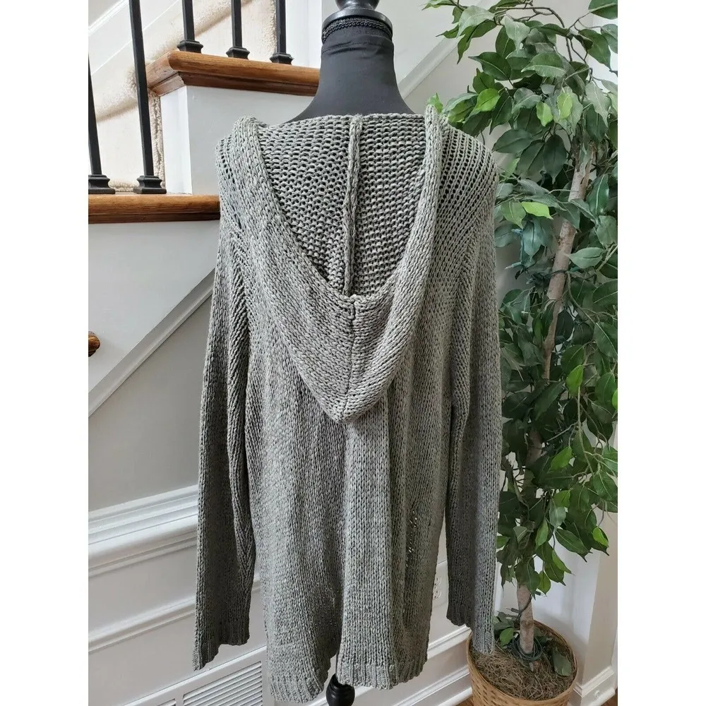 Charlotte Russe Women's Green Nylon & Acrylic Long Sleeve V-Neck Blouses Size 3X - Image 7