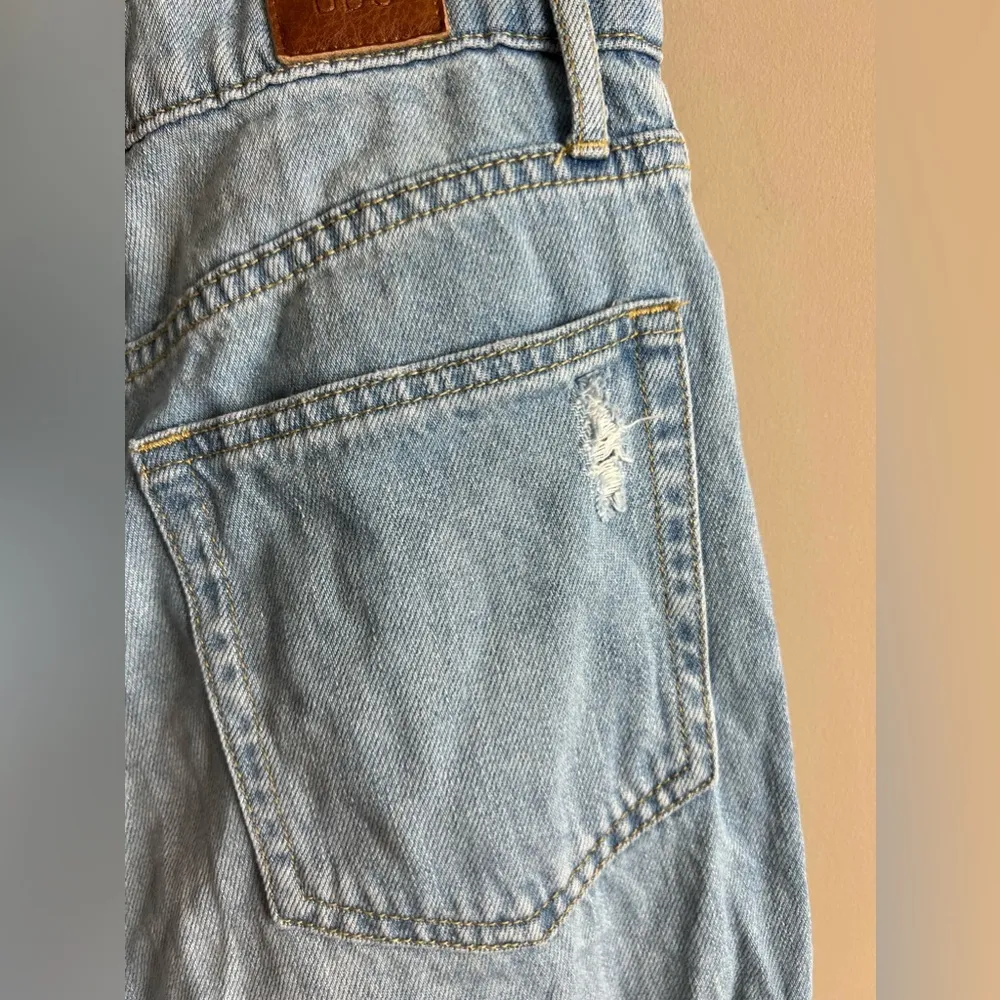 BDG Urban outfitters light Wash slim straight jeans size 27 - Image 8