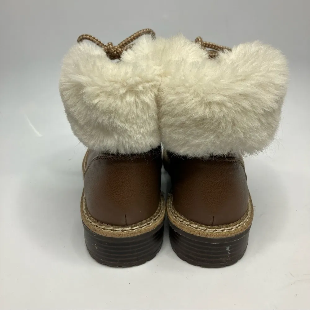 EXPRESS  faux leather lace up‎ boots size 7 - Image 4