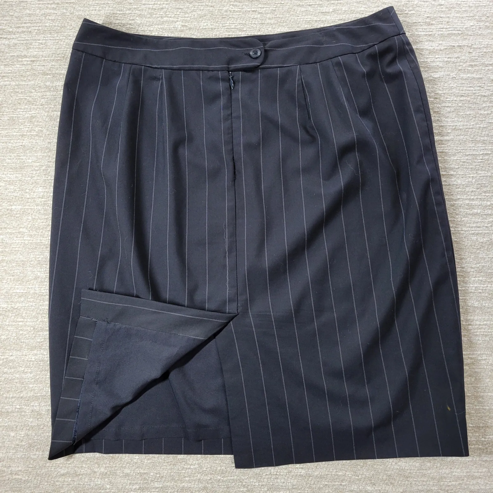 Vintage Talbots Pinstripe Suit Womens 14 Petite Black Gray‎ Jacket Skirt Set USA - Image 11