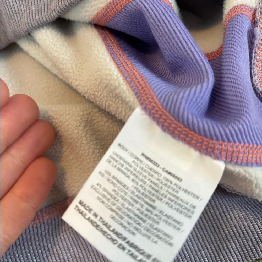 Nike Therma-Fit Lilac Purple Hooded Sweatshirt - Image 3