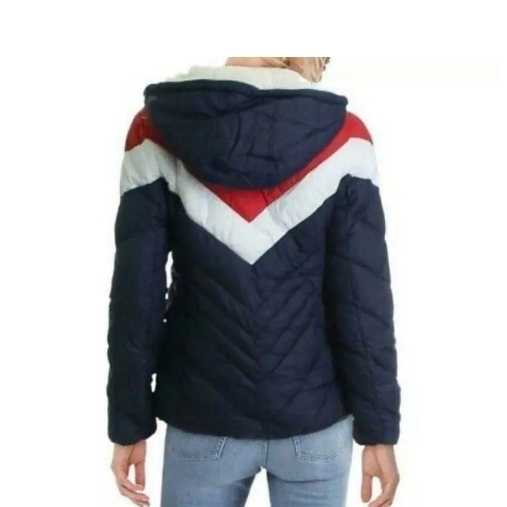 Reebok Sherpa Fur Hood Quilted Puffer Jacket - Chevron Red White & Navy Blue - Image 6