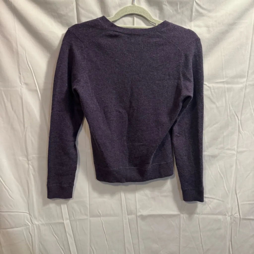 Valerie Stevens Women’s Petite Medium Purple V-Neck 100% Cashmere Sweater - Image 4