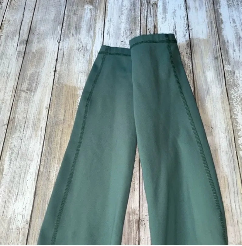 Reebok Green Athletic Leggings  •XS - Image 2