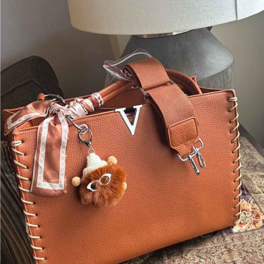 Beautiful! Fashion Brown LG Vegan leather zip Tote/Crossbody Bag with Wallet Silver - Image 10