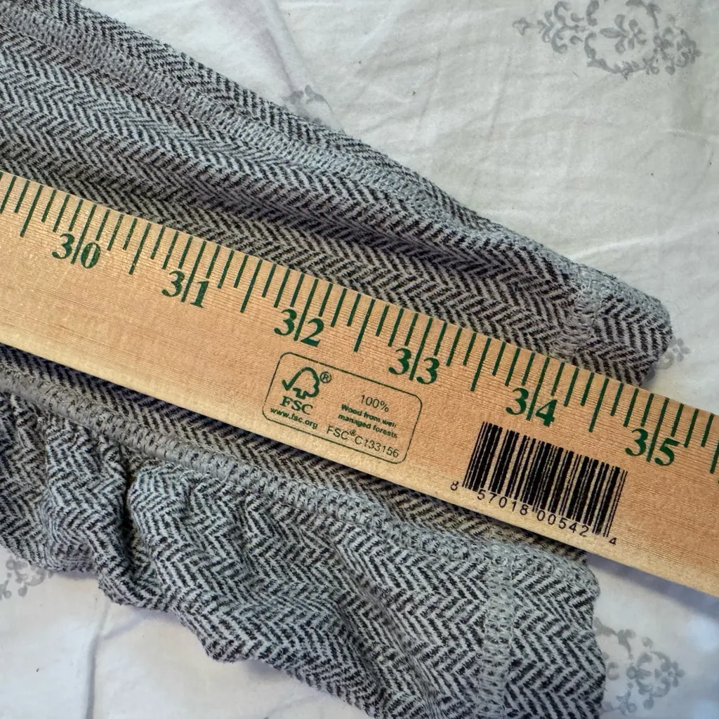 LULULEMON Run Turn Around Tight Leggings Rulu light grey Ruched Leg Size‎ 8 - Image 9