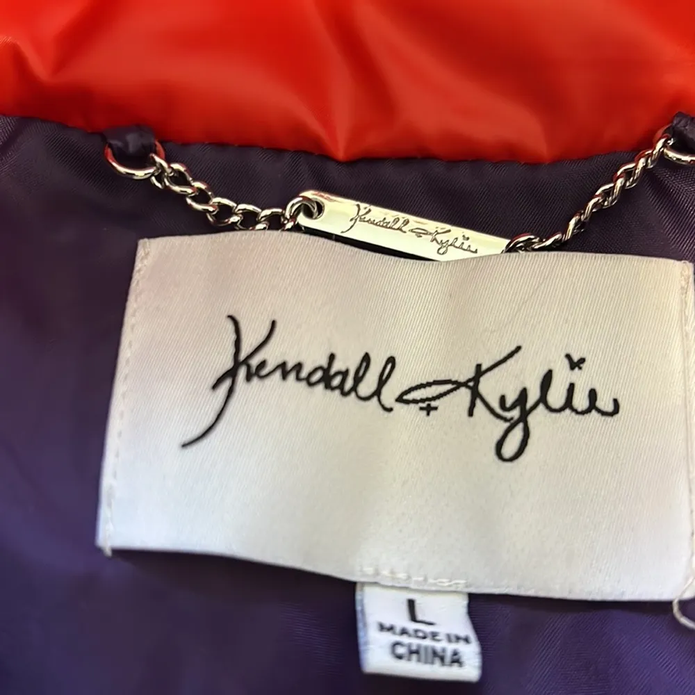 Kendall & Kylie coat puffer purple/orange removable hood L - Image 9