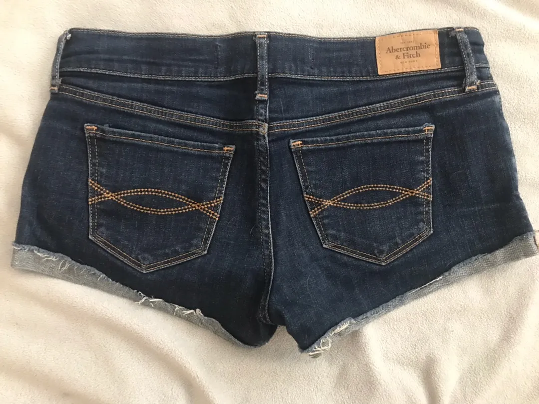 Abercrombie & Fitch Cuffed Jean Shorts - Image 2
