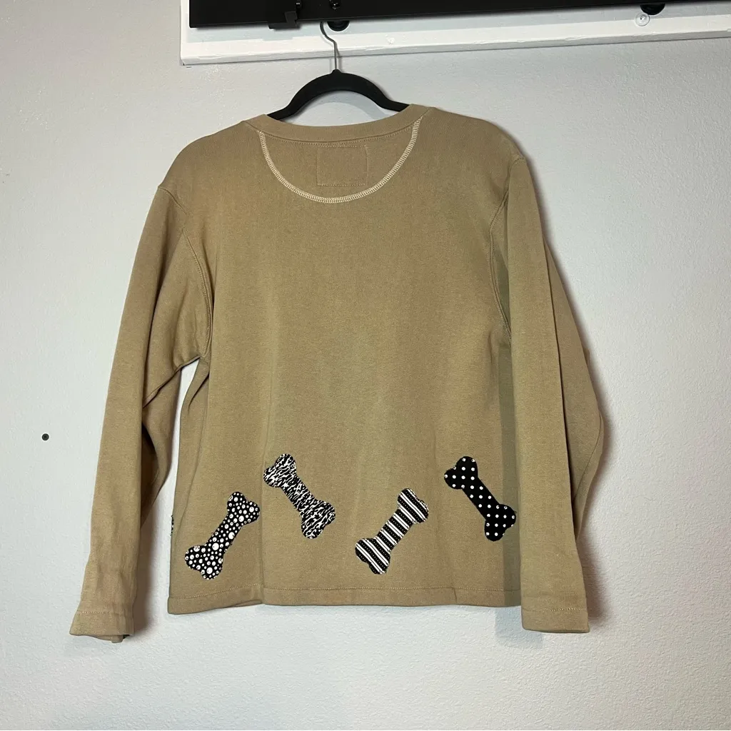 Vintage Tan Sweatshirt Cardigan Button Front Dog Bones Paw Print Size Small Boxy - Image 4