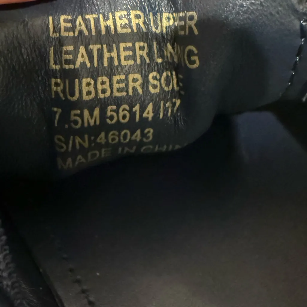 TORY BURCH Max Sneaker Slip-On Navy Blue Suede
Leather Size 7.5 - Image 10