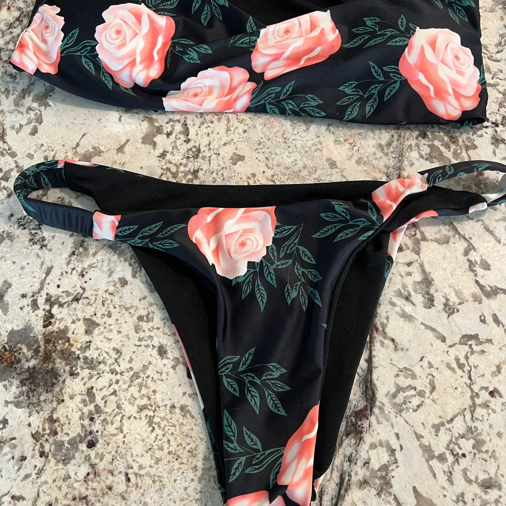 Women’s Black Floral Medium Strapless Bathing Suit Swim Suit Bikini - Image 4