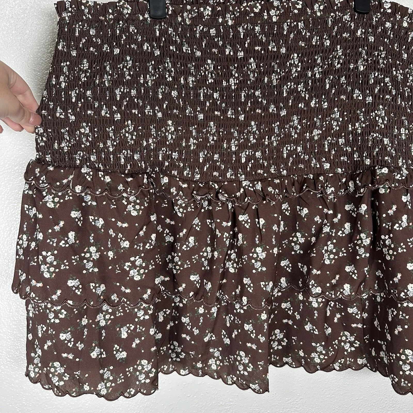 Hyacinth House Tuckernuck Size XXL Steff Chocolate Brown Floral Mini Skirt - Image 2