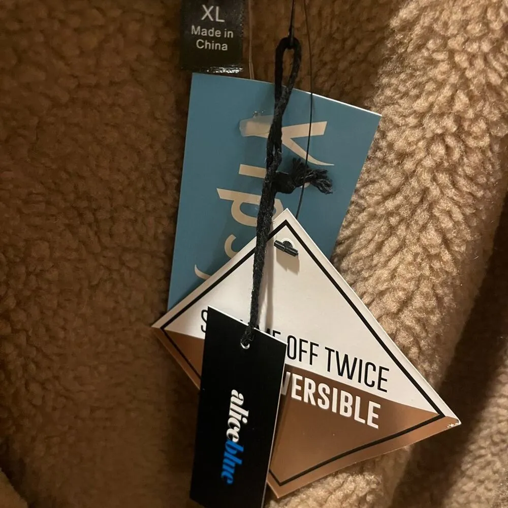 Alice Blue Reversible Leopard Sherpa Jacket - Image 5