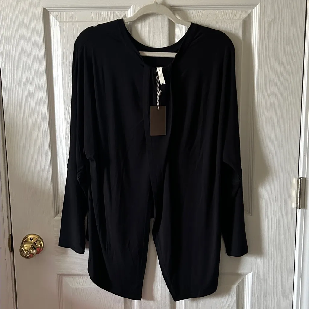 Matilda Jane Womens Leana Drape Split Back Long Sleeve Top Size Med - Image 2