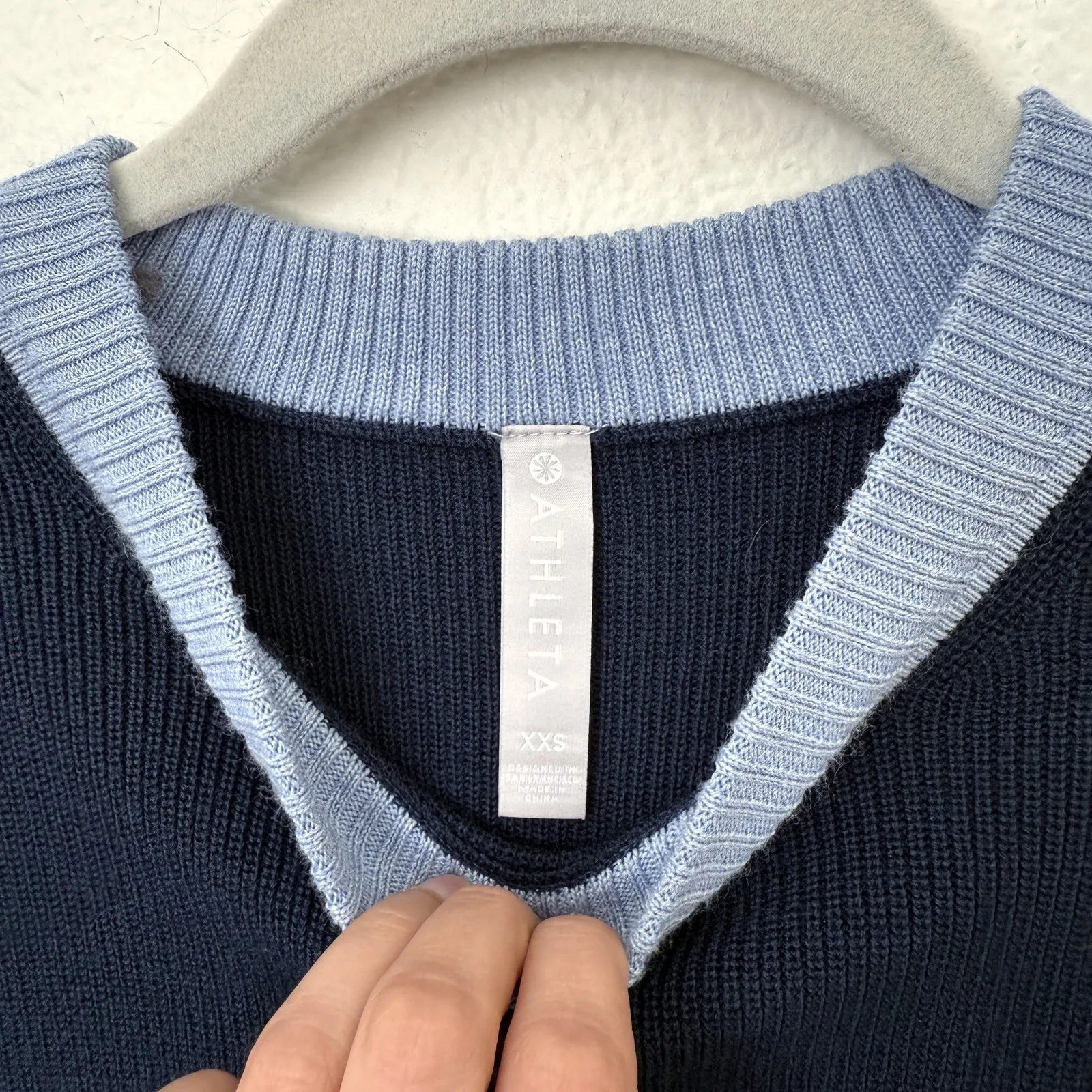 [Athleta] Blue Colorblock Trailhead Striped Merino Wool Cropped Sweater‎ Sz XXS - Image 11
