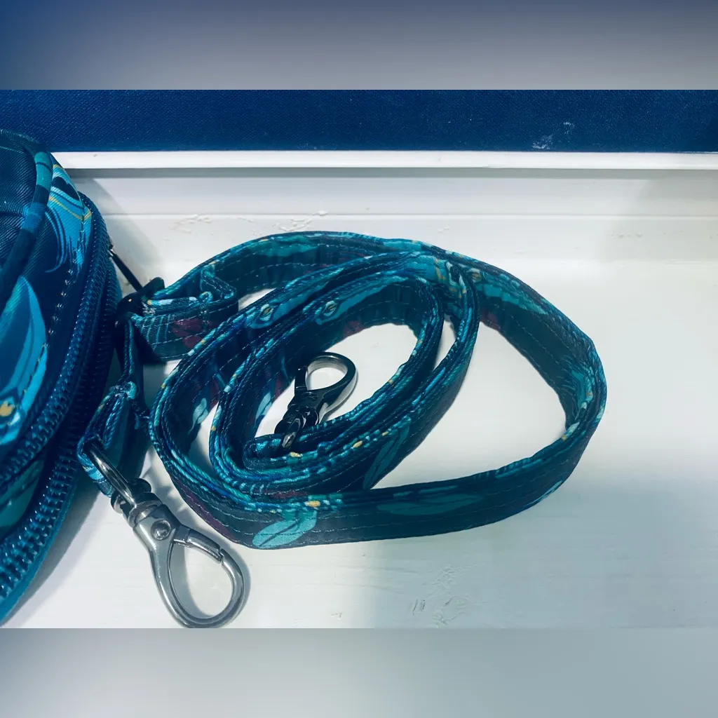 Lug Roundabout Convertible Belt Crossbody Organizer in Peacock Blue - Image 7