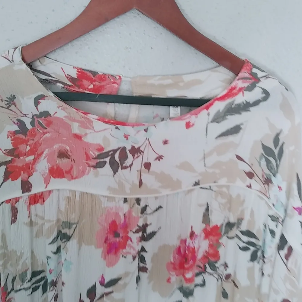 Seven7 S Summer Floral Bubble Hem Side Tie Top - Image 5