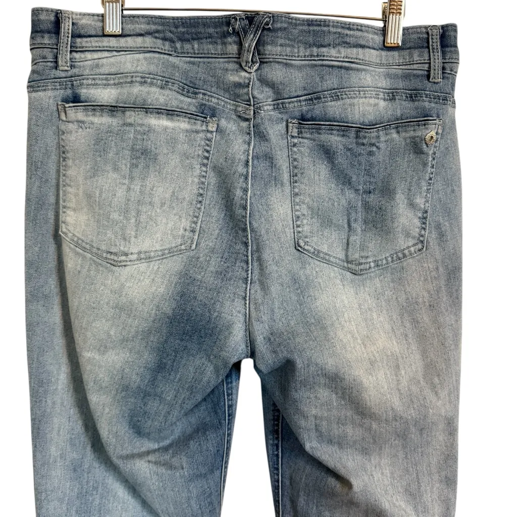 Democracy Ab Solution Tummy Control Light Wash Distressed Cropped Women’s 14 - Image 5