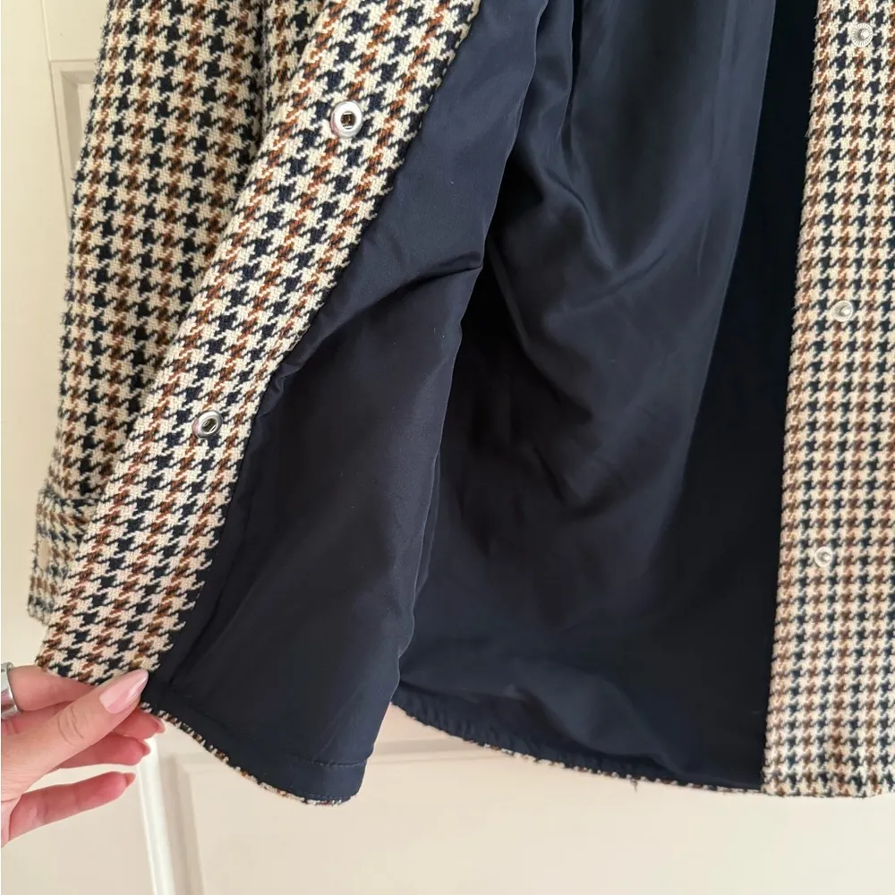 Women’s H&M Houndstooth Print Jacket Size Small - Image 3