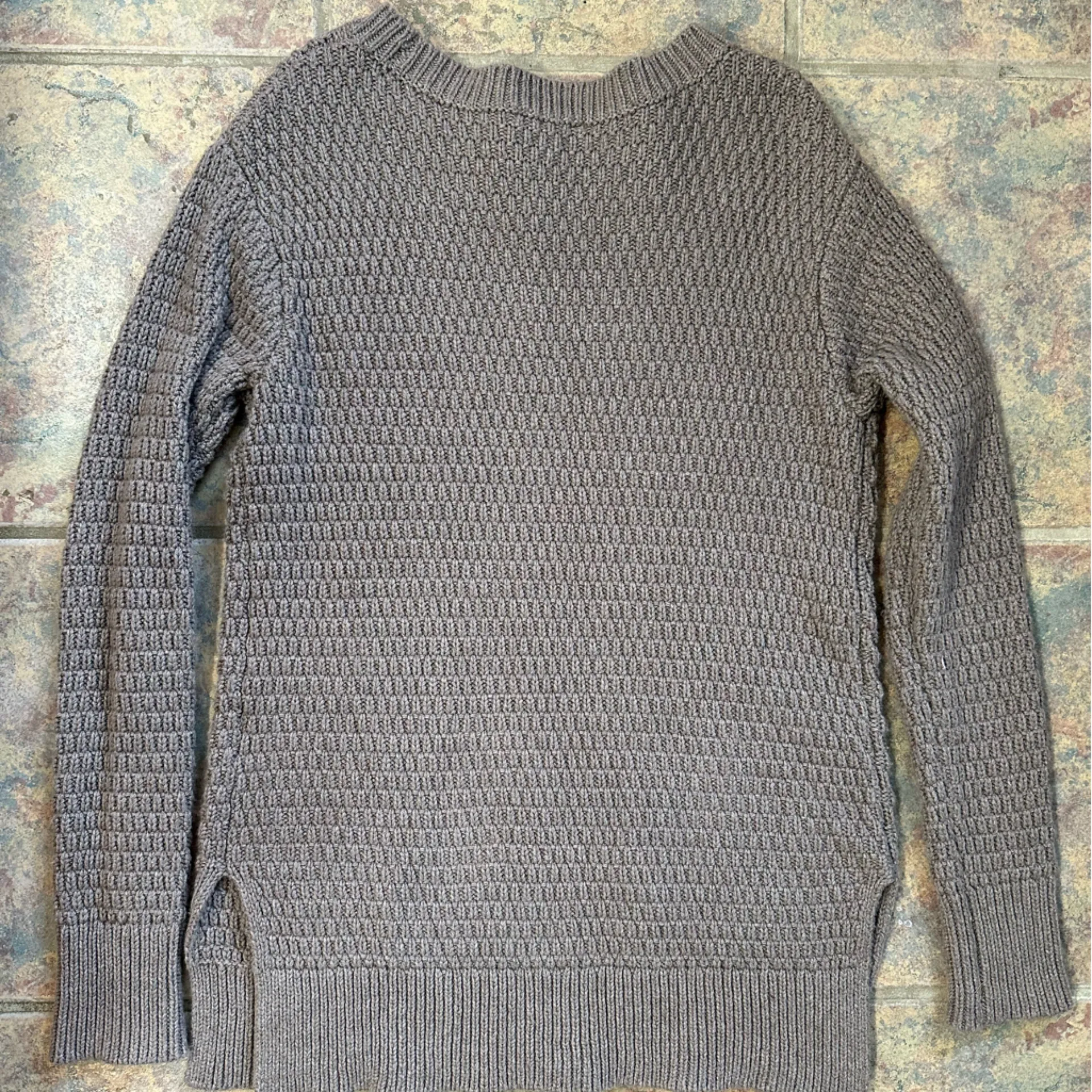 gap long sleeve women’s sweater - Image 5