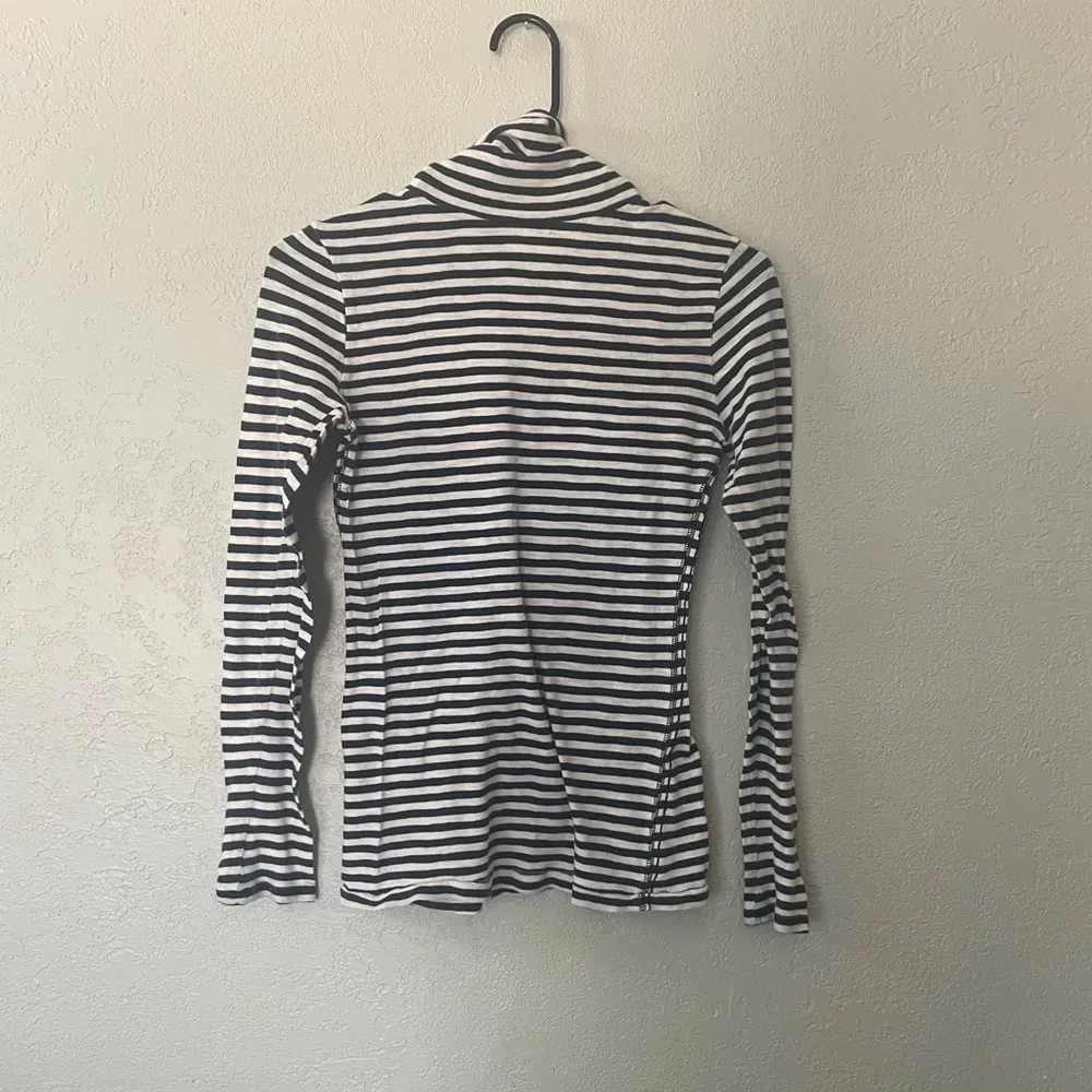 American eagle outfitters striped turtle neck - Image 2