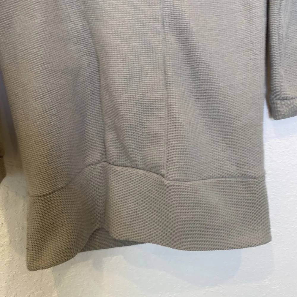 Cupshe Gray Waffle Knit Oversized Pullover Sweater Hooded EUC Sz M Polyester - Image 4