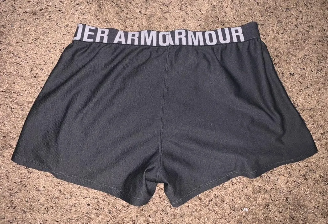 Under Armour Gray Shorts - Image 2